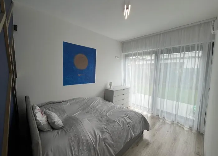 Apartment Sissy Ring House *